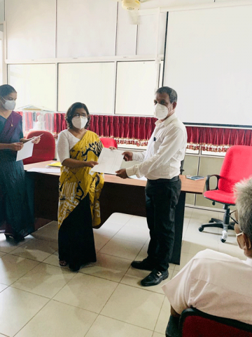 Awarding of Certificate of Merit for the successful performance of Disaster Relief Services (2022-01-31)