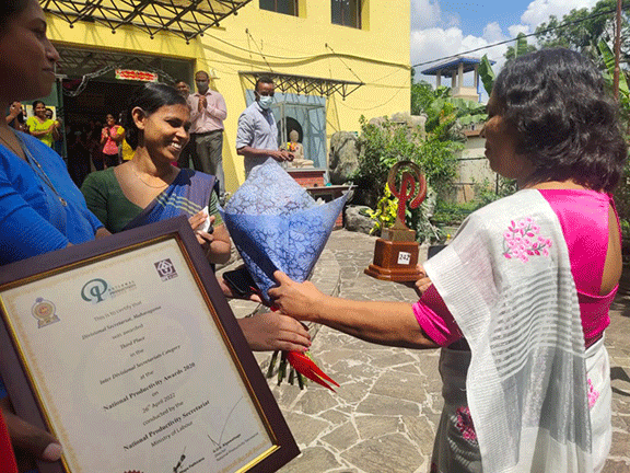 Maharagama divisional Secretariat received the 3rd place at the National Productivity Award Tournament - 2020 (2022-12-15)