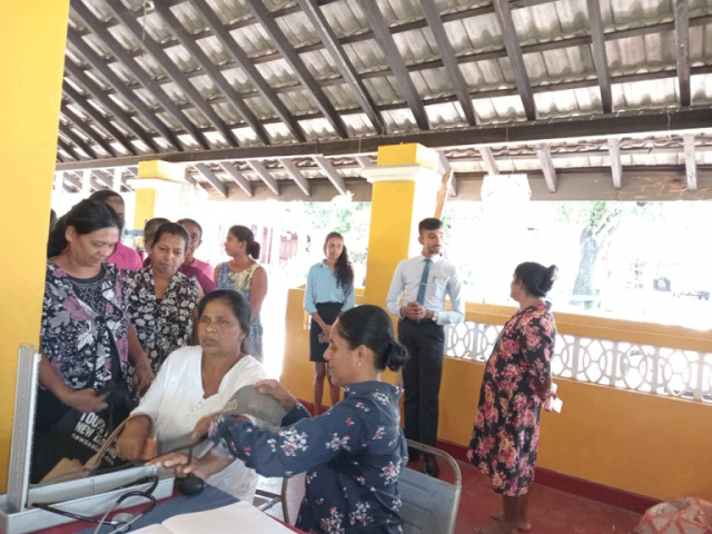 medical clinic for the members of Thalapathpitiya samurdhi society 2023-11-06