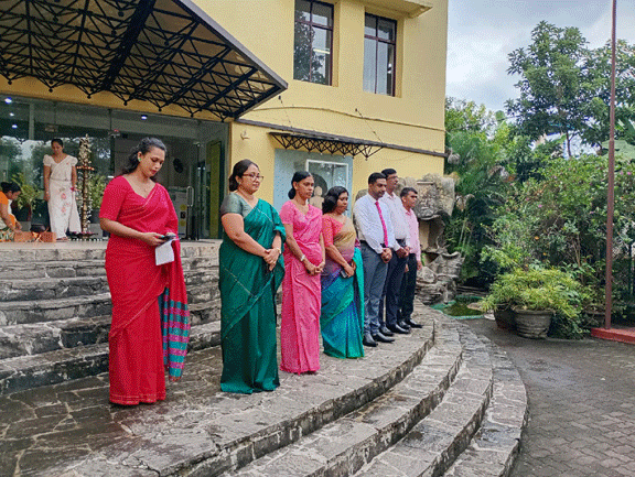 The inauguration of the new year with the "Clean Sri Lanka" national program and the commencement of staff duties at the Maharagama Divisional Secretariat in 2025