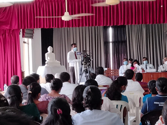 the Budget 2022 Ensuring Home Economic and Food Security through Strengthening the Rural Product Economy A series of seminars in the Maharagama Divisional Secretariat Division(2021-12-21) 